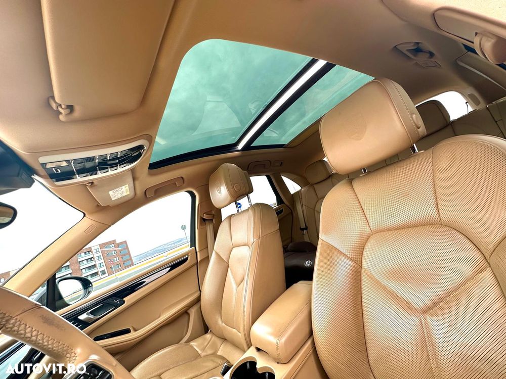 Porsche Macan - 20