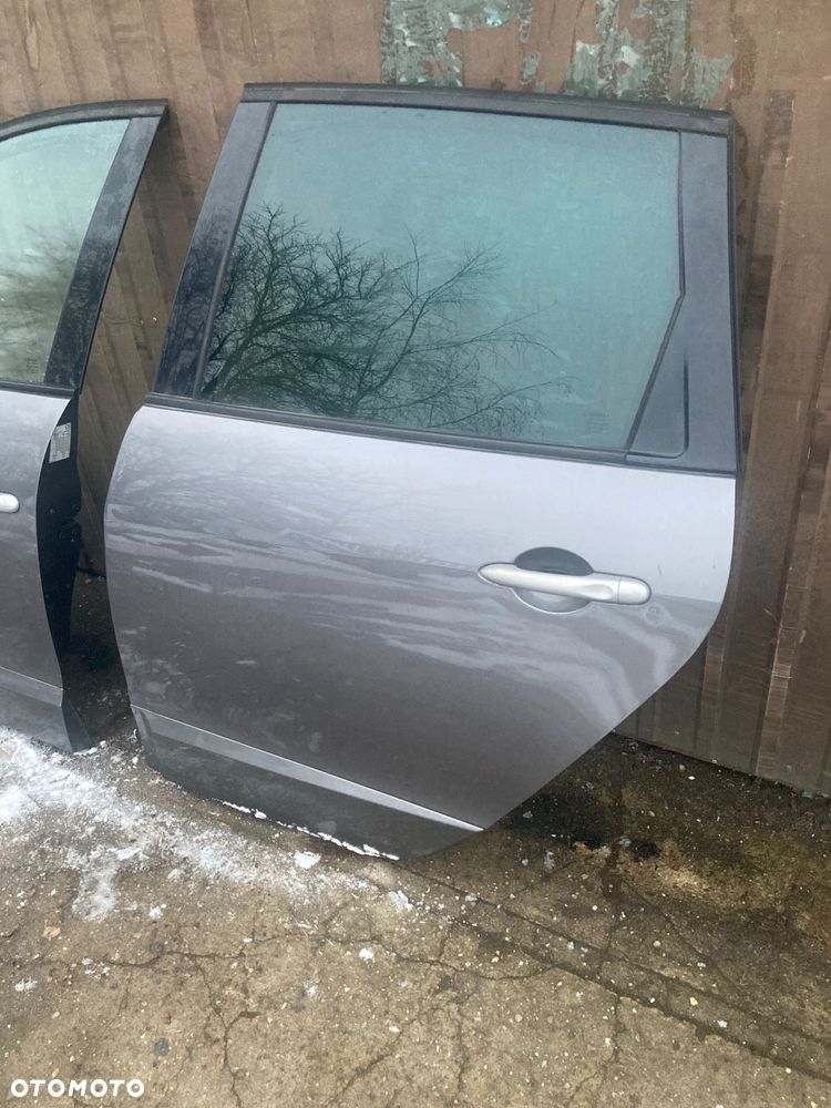 RENAULT SCENIC III TEKNG DRZWI LEWE TYL TYLNE - 2