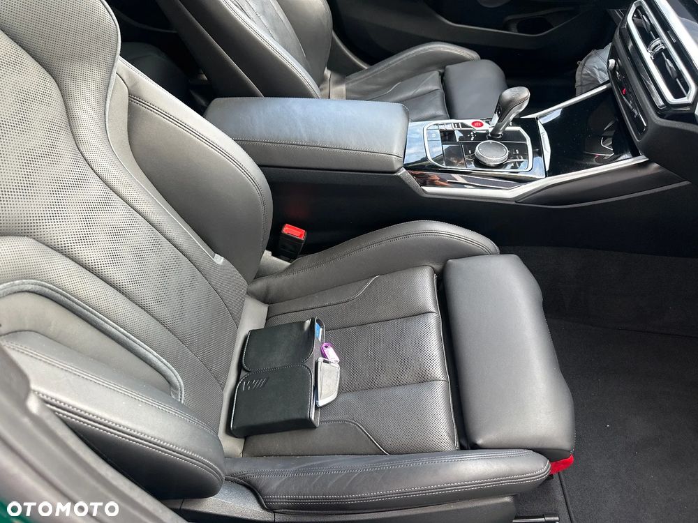 BMW M3 Competition xDrive sport - 36