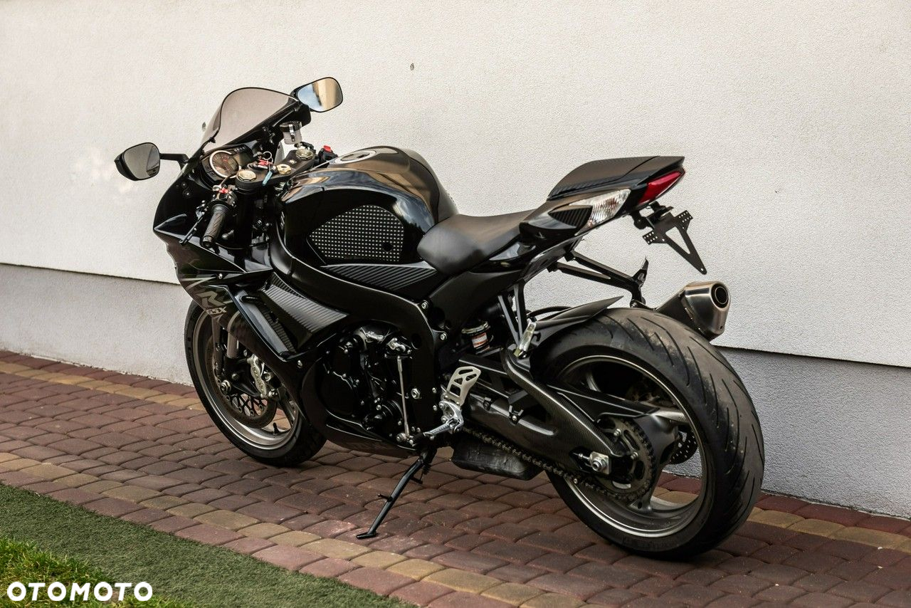 Suzuki GSX-R - 4