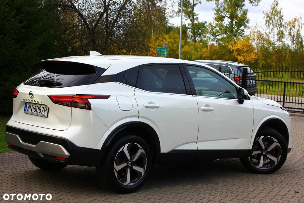 Nissan Qashqai 1.3 DIG-T N-Connecta EU6d - 10