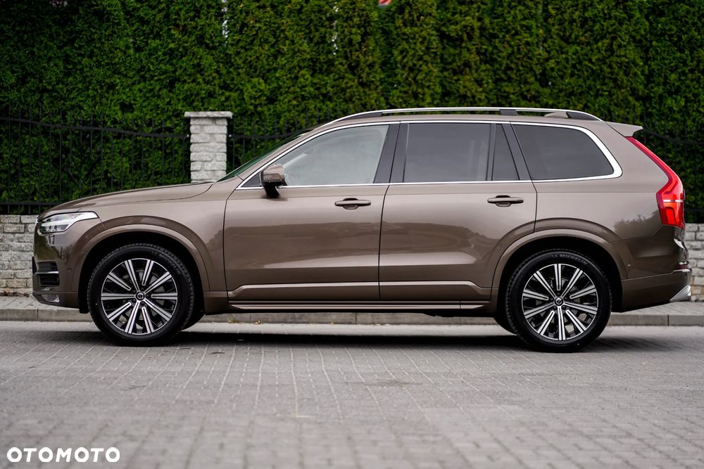 Volvo XC 90 D5 AWD Momentum 7os - 18