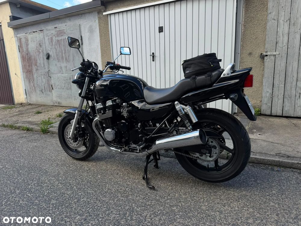 Honda CB - 22