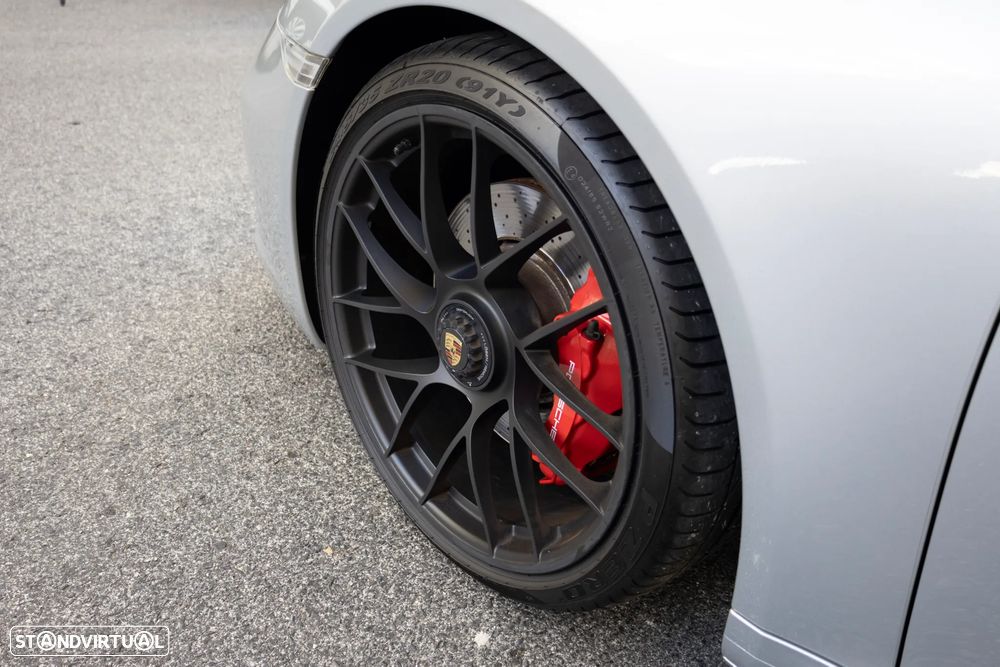 Porsche 911 2018 photo 5