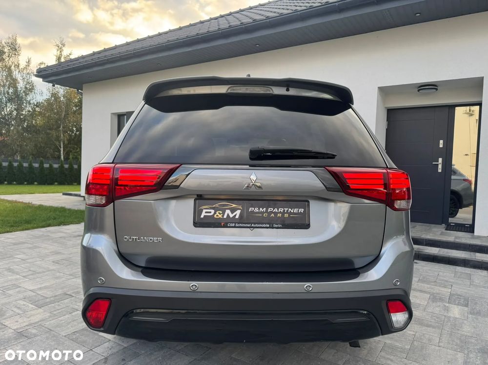 Mitsubishi Outlander 2.0 2WD CVT Spirit+ - 37