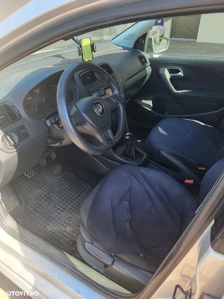 Volkswagen Polo 1.4 TDI (Blue Motion Technology) Comfortline - 6