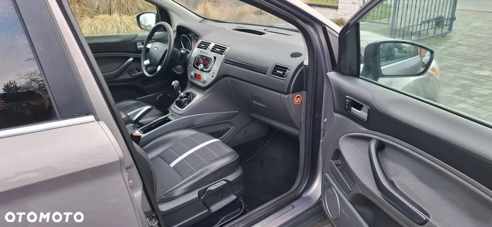 Ford Kuga 2.0 TDCi 4x4 Individual - 14