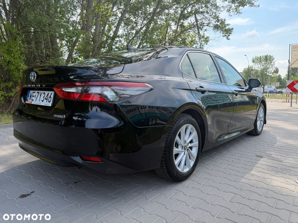 Toyota Camry 2.5 Hybrid Comfort CVT - 6