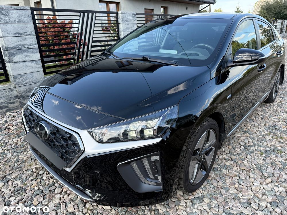 Hyundai IONIQ hybrid Premium - 3