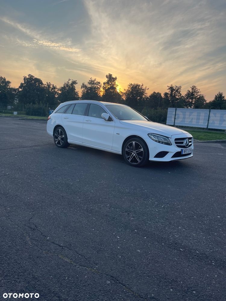 Mercedes-Benz Klasa C 300 de 9G-TRONIC - 12