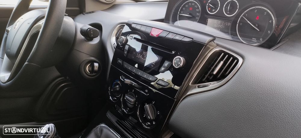 Lancia Ypsilon 1.3 M-jet S&S Gold - 13