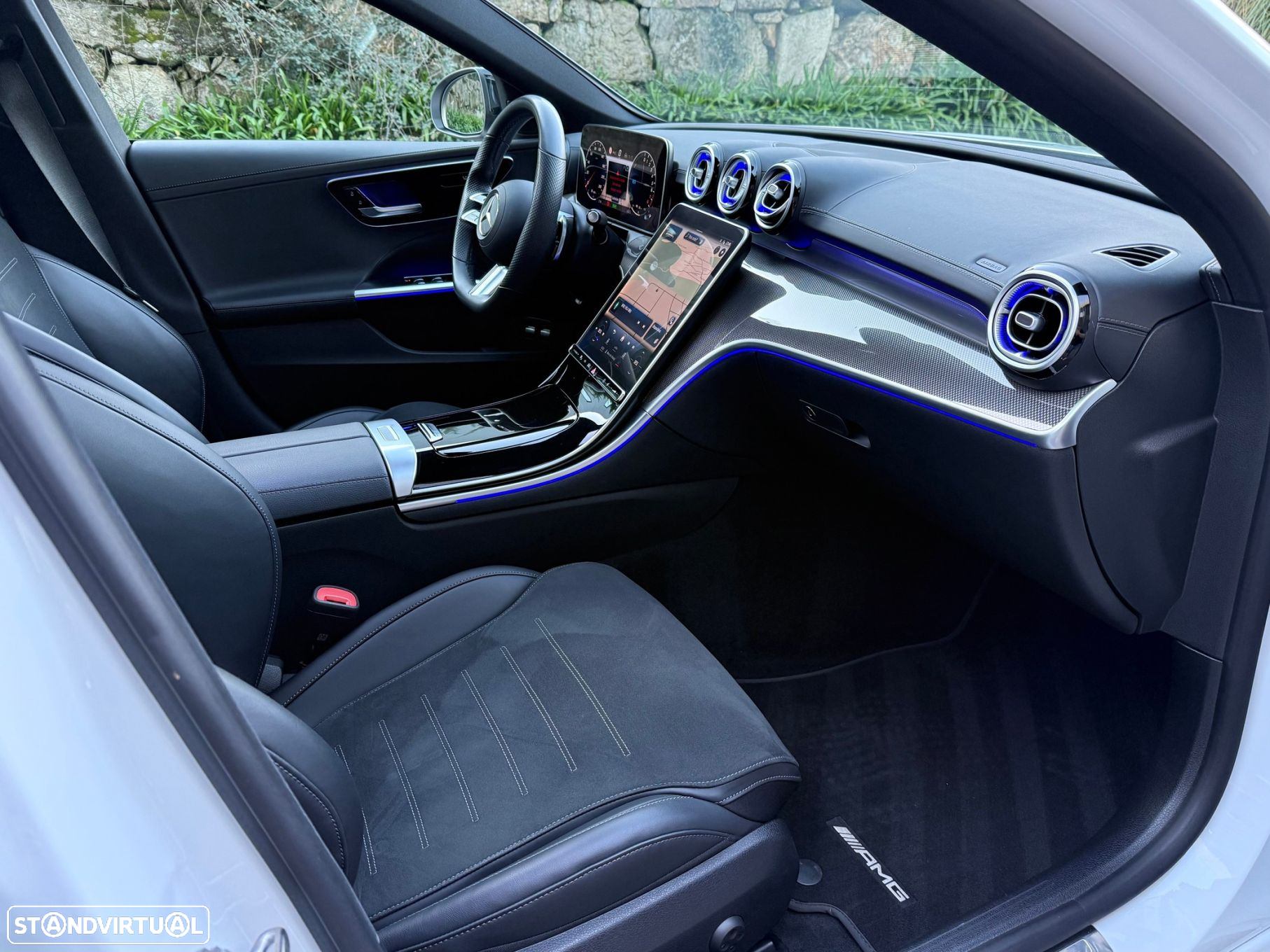 Mercedes-Benz C 300 e AMG Line - 39