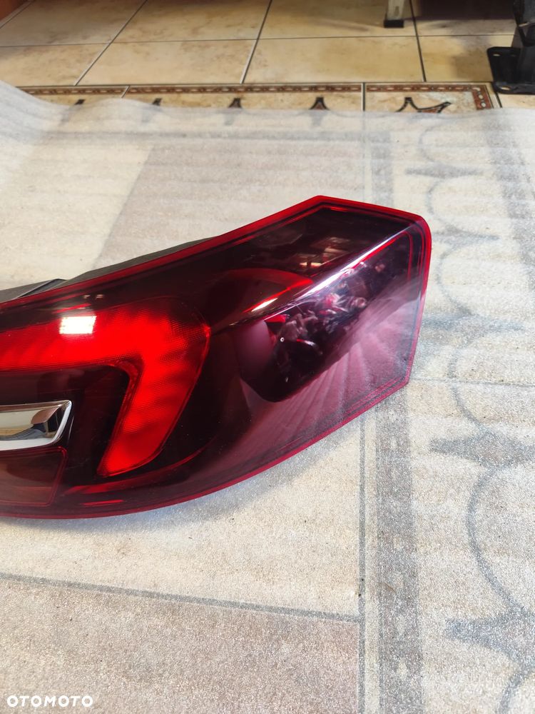 LAMPA TYŁ PRAWA OPEL INSIGNIA A LIFT KOMBI - 4