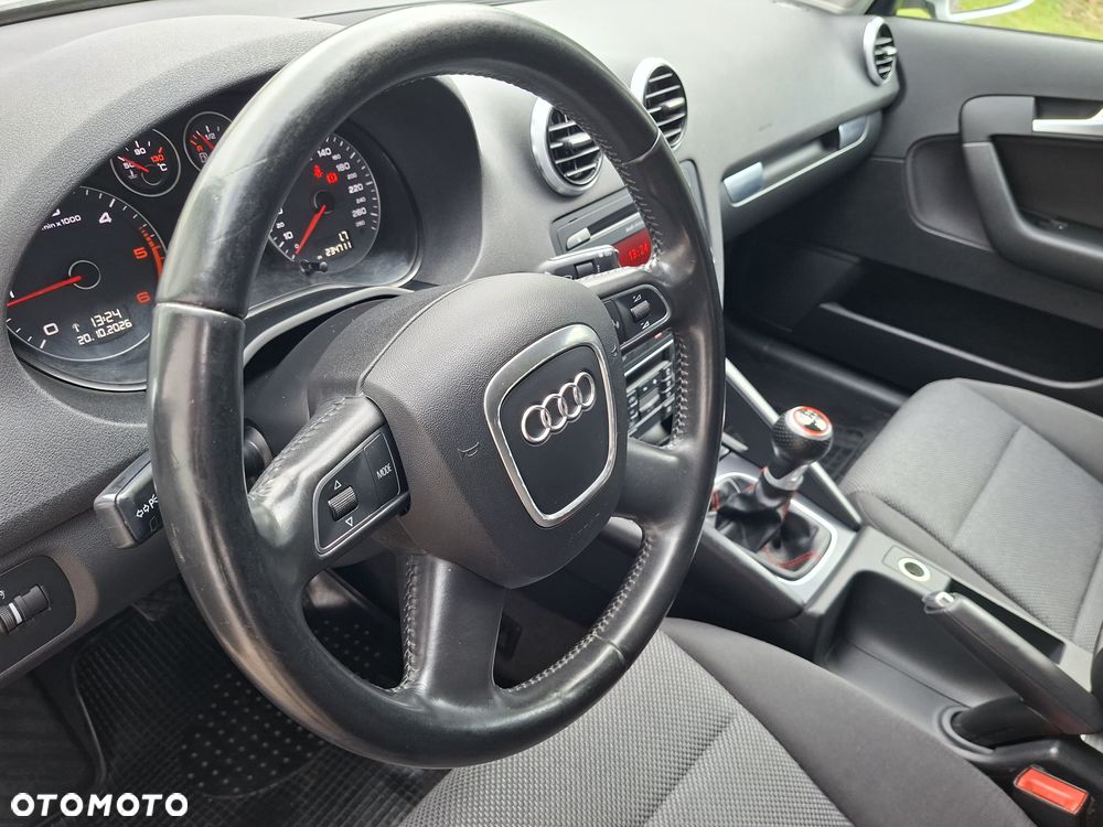 Audi A3 Sportback - 7