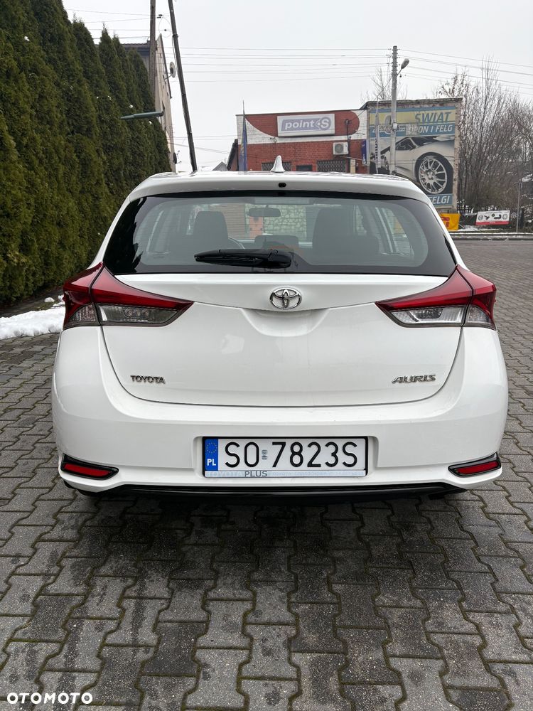 Toyota Auris - 3