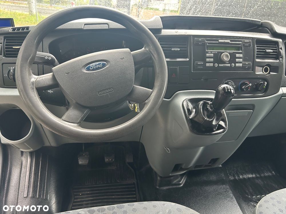 Ford Transit - 7