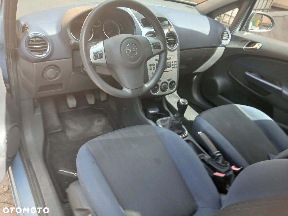 Opel Corsa - 15