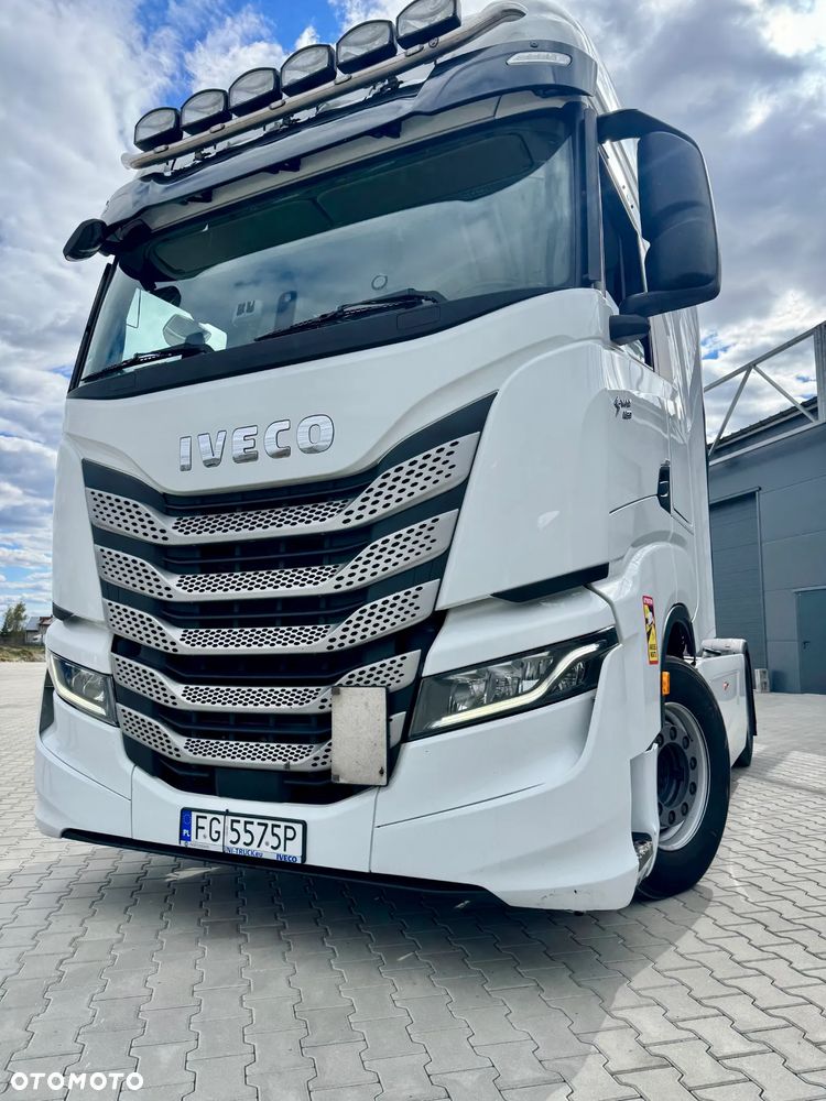 Iveco S-Way - 8