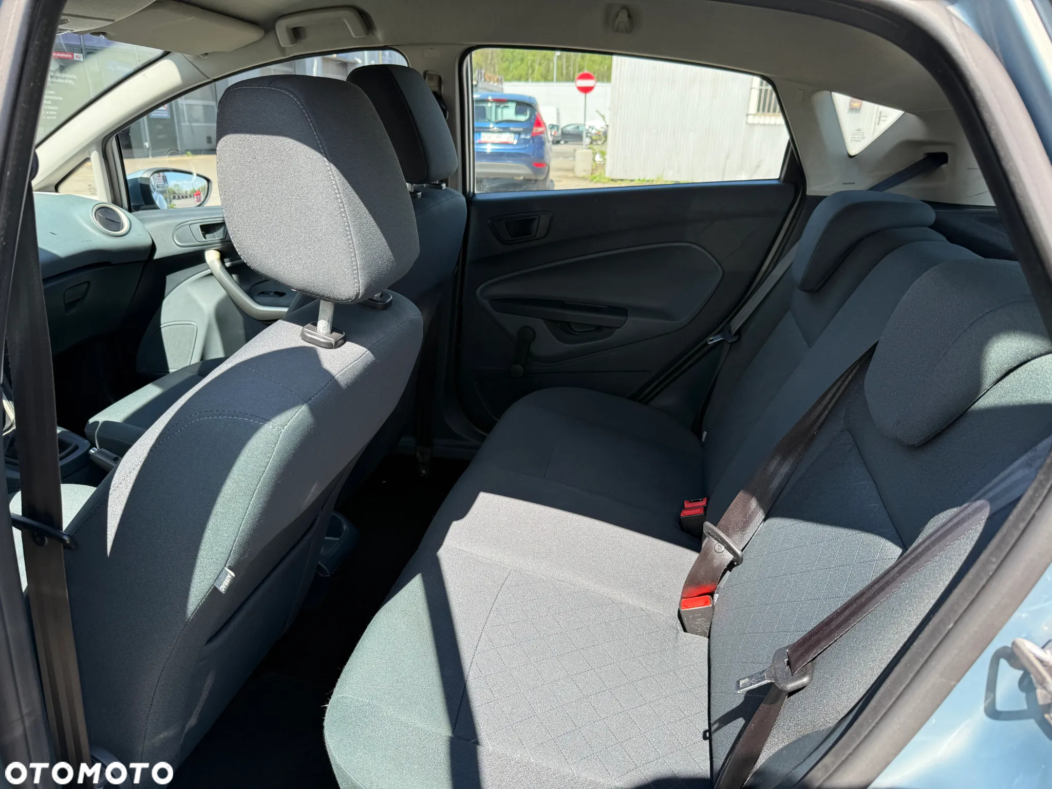 Ford Fiesta 1.25 Ghia - 6