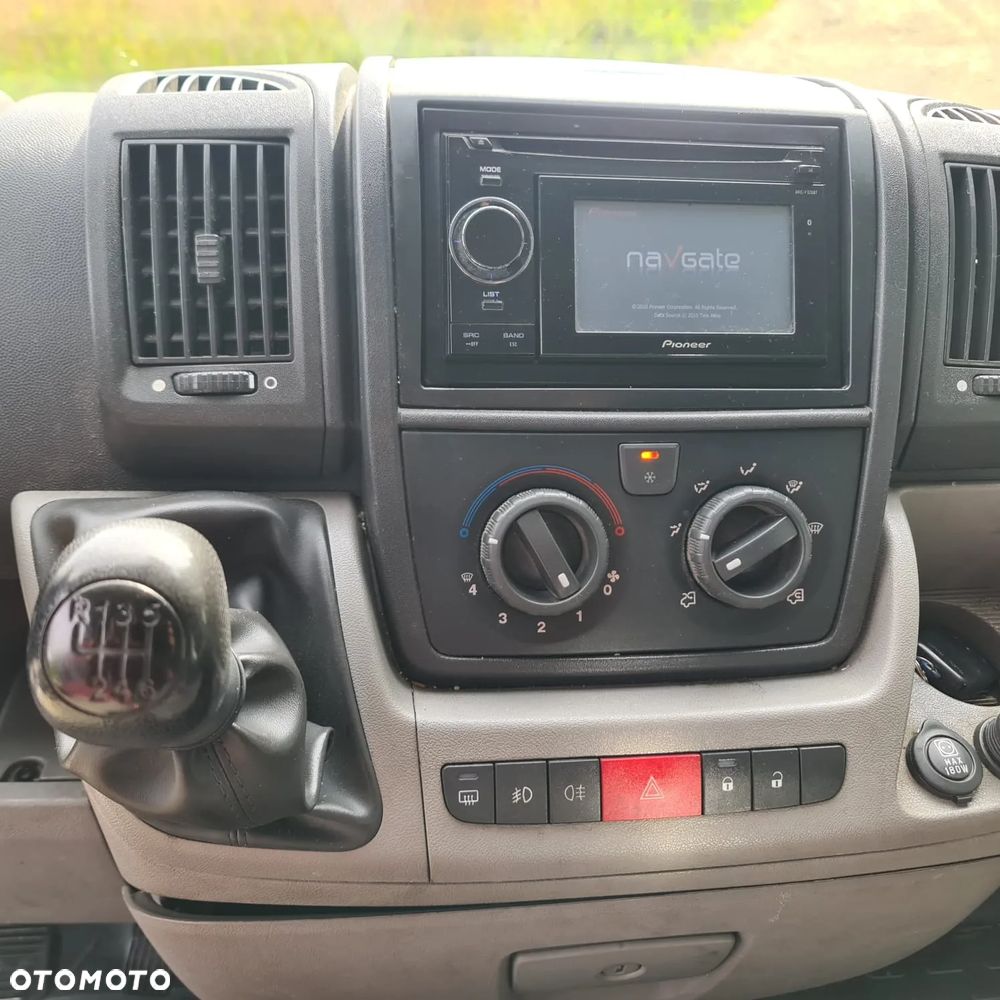Citroën JUMPER - 12