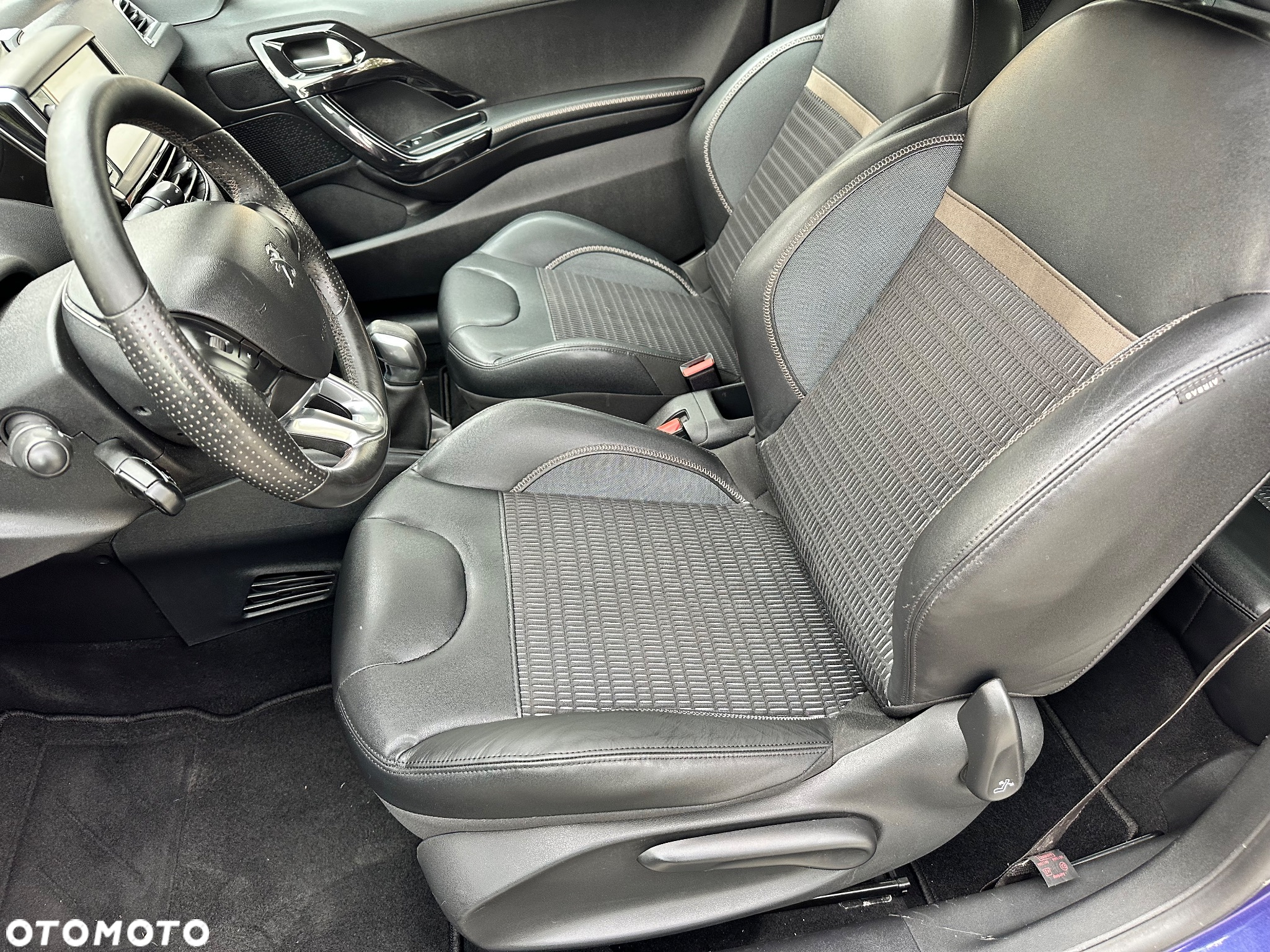 Peugeot 208 95 VTI Active - 5