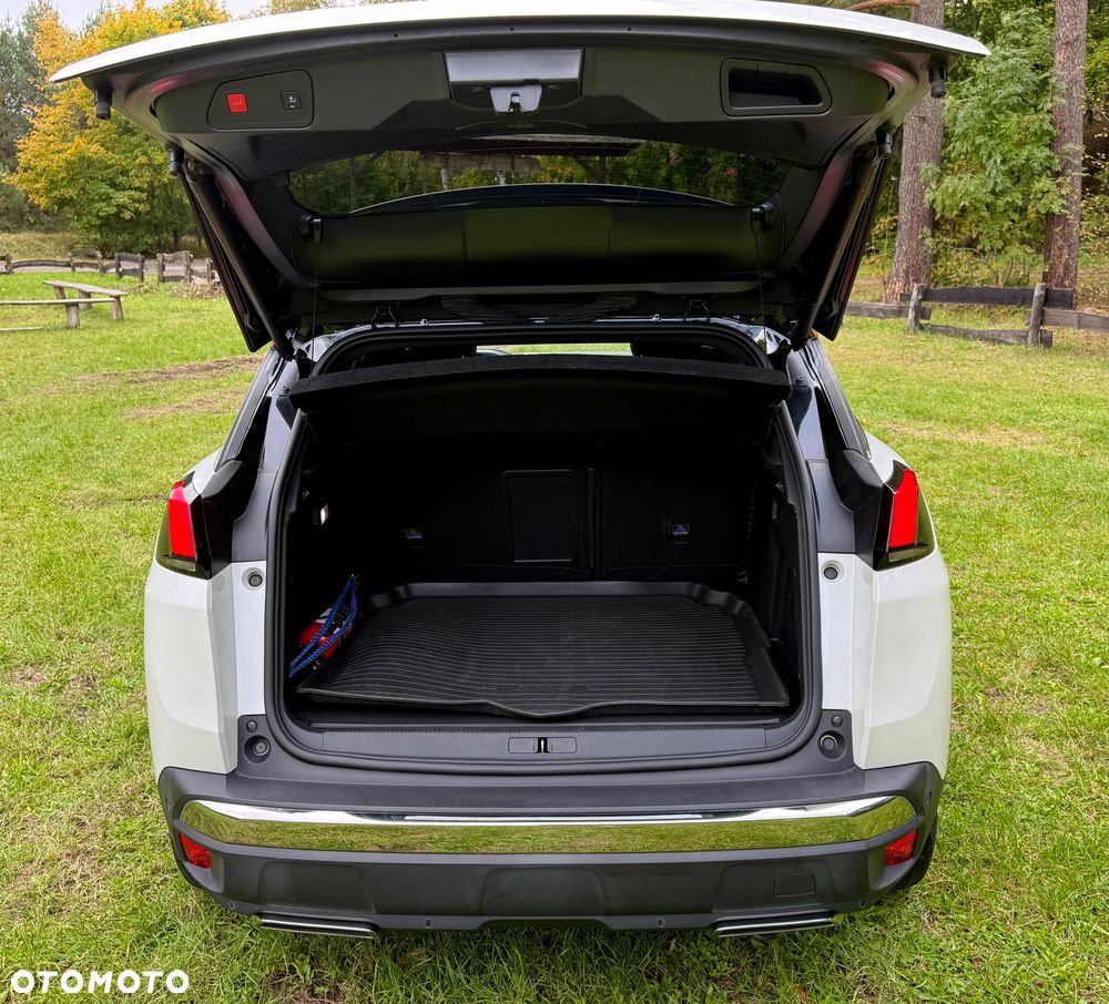 Peugeot 3008 1.6 PureTech Hybrid4 PHEV Road Trip S&S EAT8 - 14