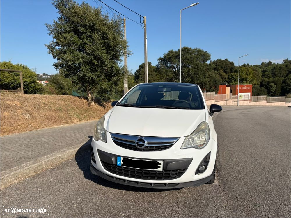 Opel Corsa 1.2 Black Edition - 4