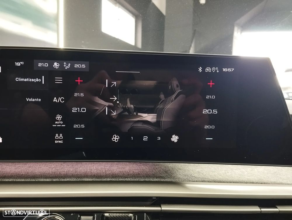 Peugeot 3008 1.2 Hybrid Allure e-DCS6 - 33