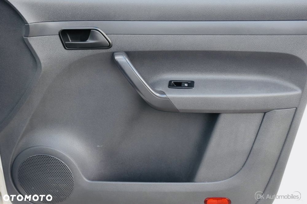 Volkswagen Caddy Maxi Comfortline - 12