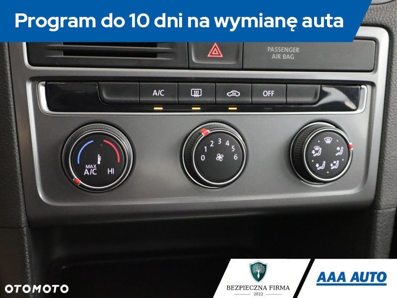 Volkswagen Golf Sportsvan - 20