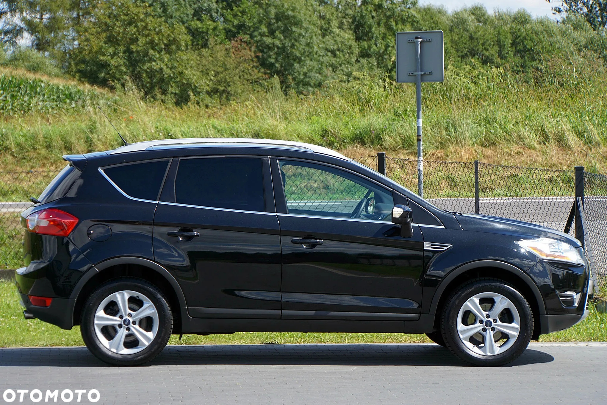 Ford Kuga 2.0 TDCi 4x4 Titanium - 10