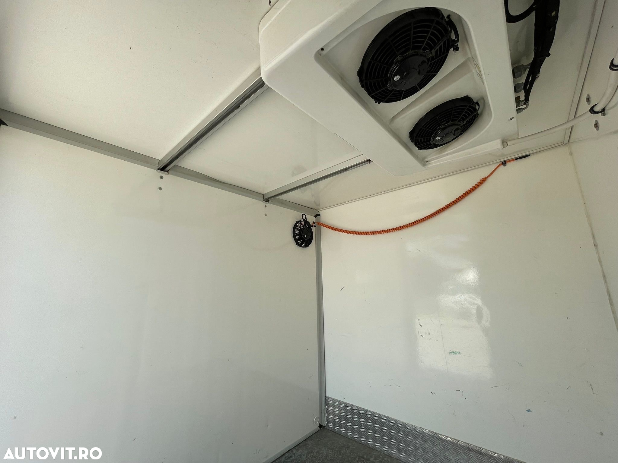 Iveco Daily 3.0 D FRIGORIFIC 2 COMP - 6