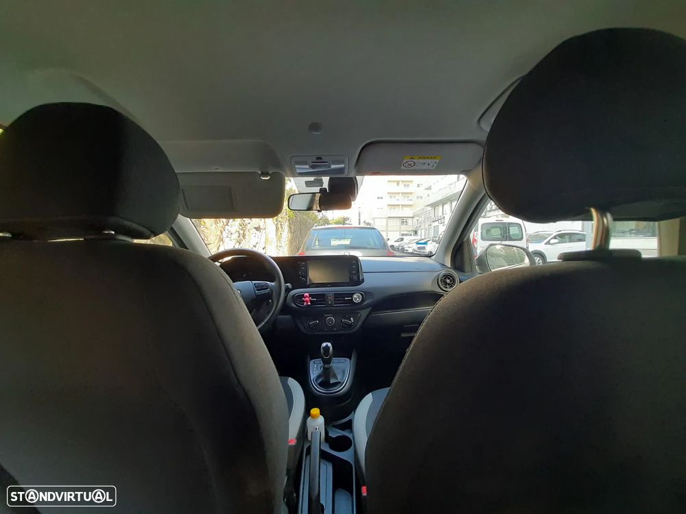 Hyundai i10 1.0 Comfort AMT - 12