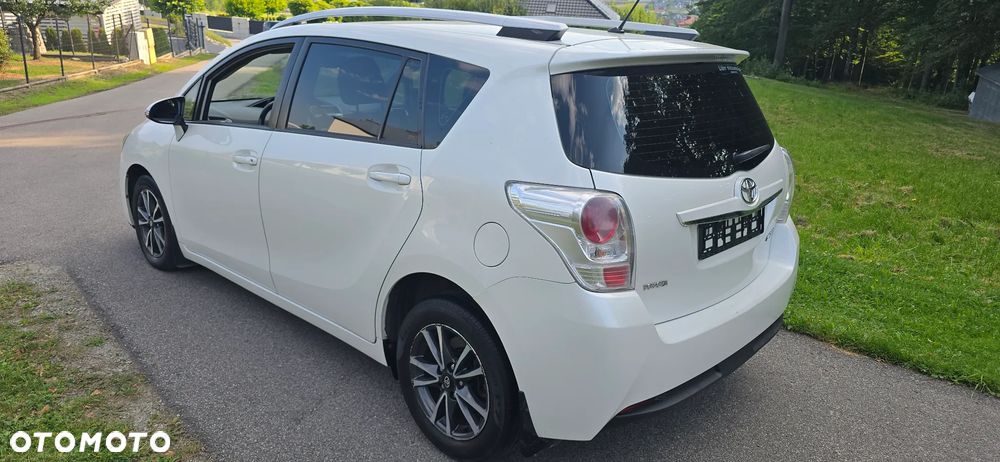 Toyota Verso 2.0 D-4D Premium 7os - 15