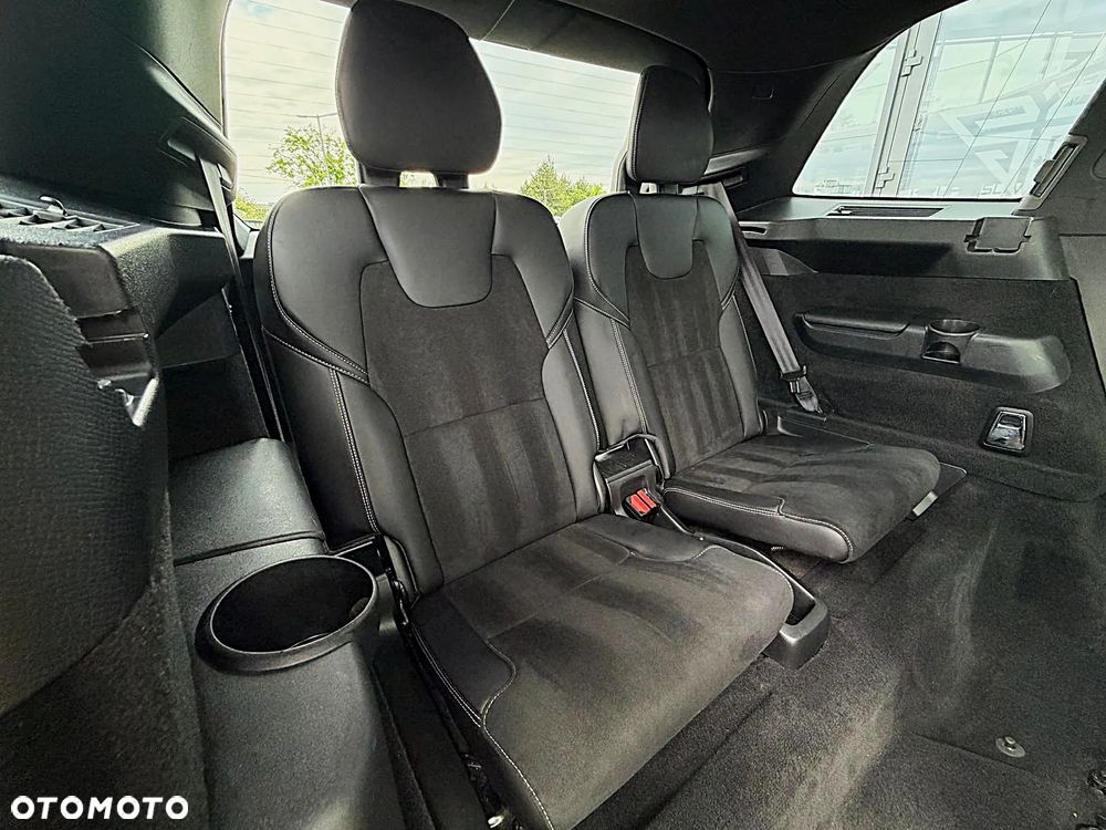 Volvo XC 90 T8 AWD Recharge Geartronic RDesign Edition - 24