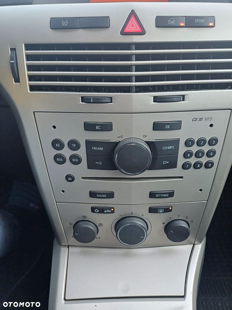 Opel Astra 1.6 Elegance Easytronic - 15