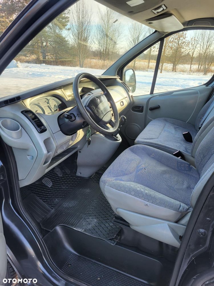 Renault Trafic - 14