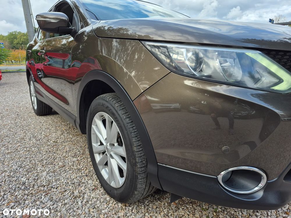 Nissan Qashqai 1.6 dCi DPF acenta - 9