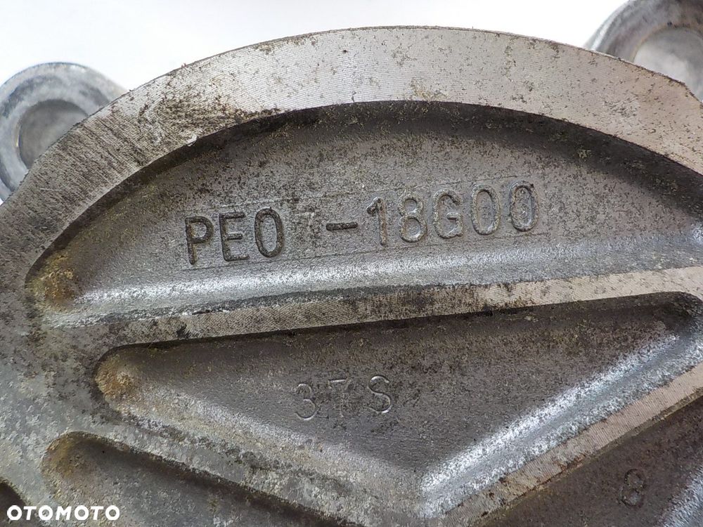 MAZDA 3 III 2.0 16V B POMPA VACUM PE0-18G00 - 2