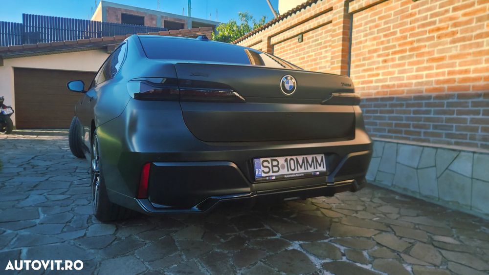 BMW Seria 7 - 5
