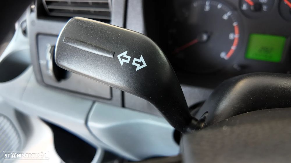 Ford Transit cabine dupla 2.2 - 12