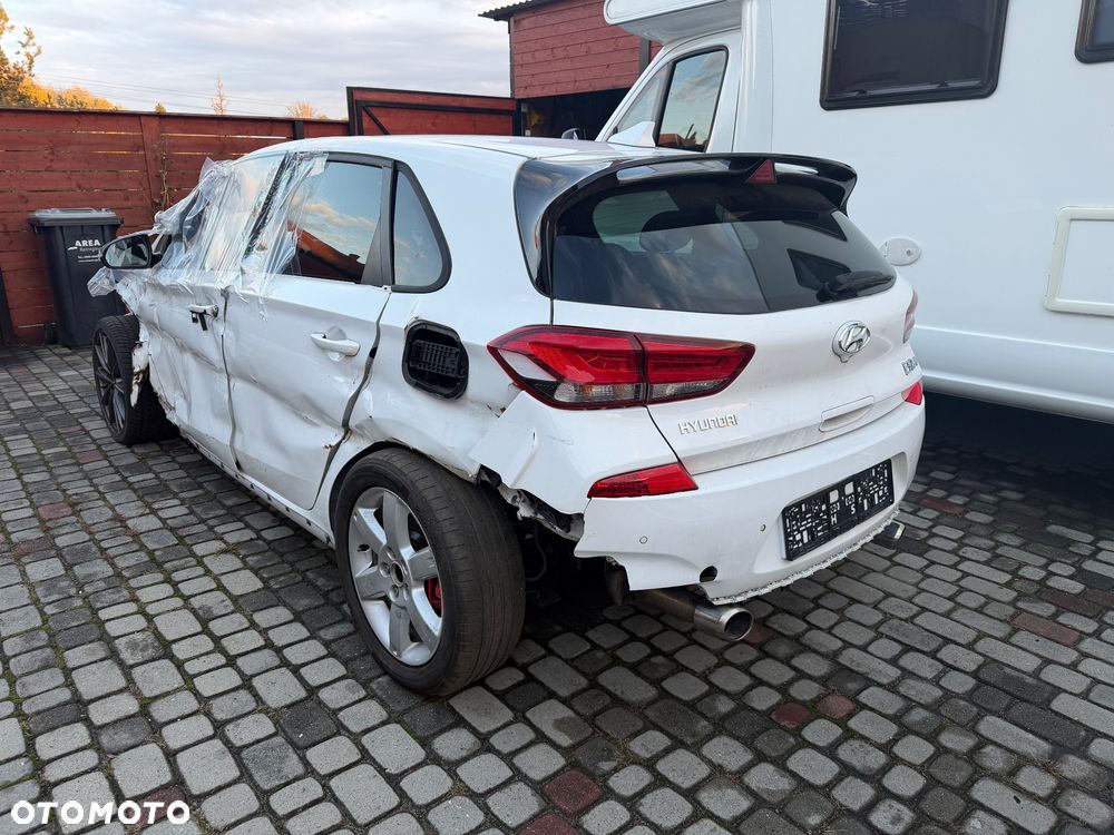 Hyundai i30 N 2.0 T-GDI Performance - 4