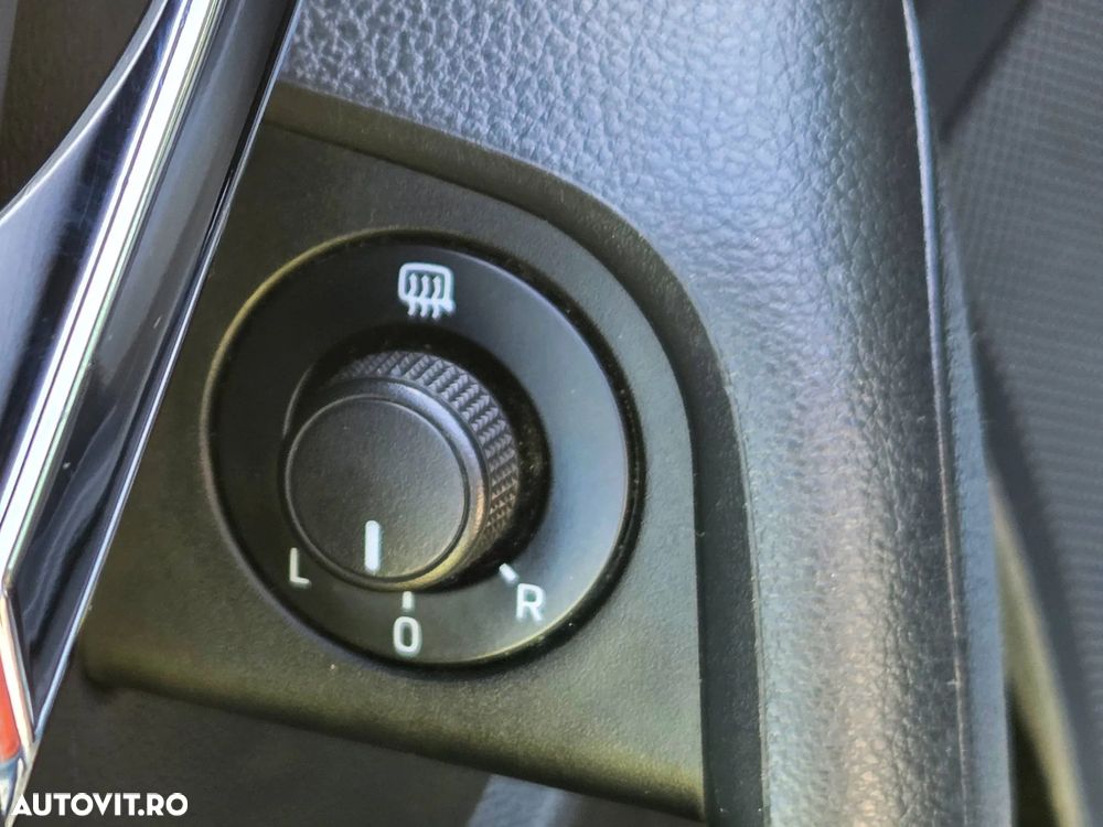 Skoda Octavia 1.6 TDI (Green tec) DSG Style - 29