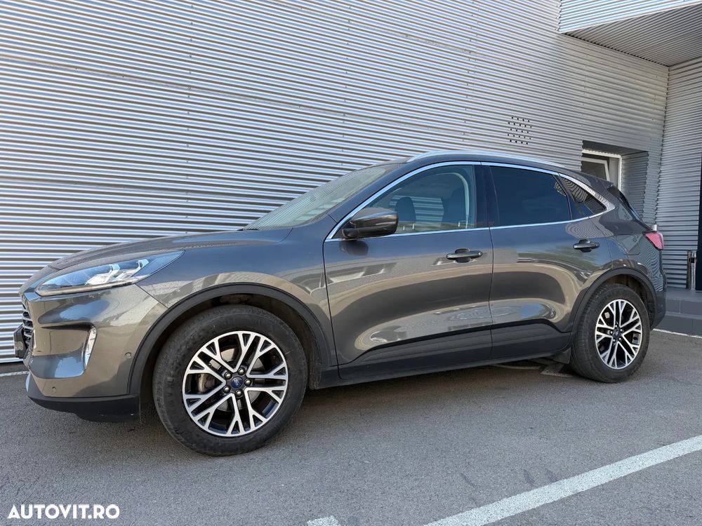 Ford Kuga - 11