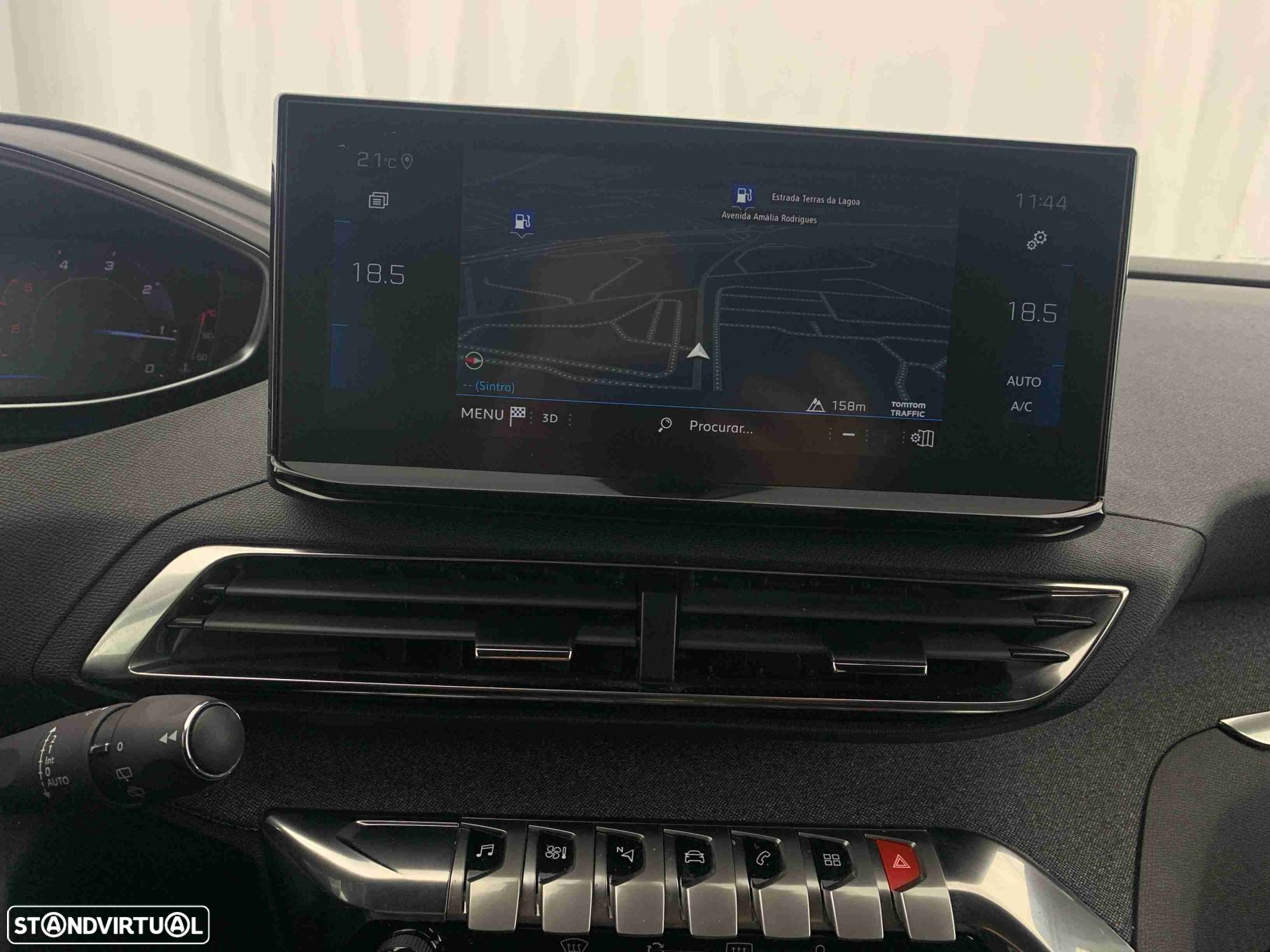 Peugeot 3008 1.5 BlueHDi Allure Pack EAT8 - 11