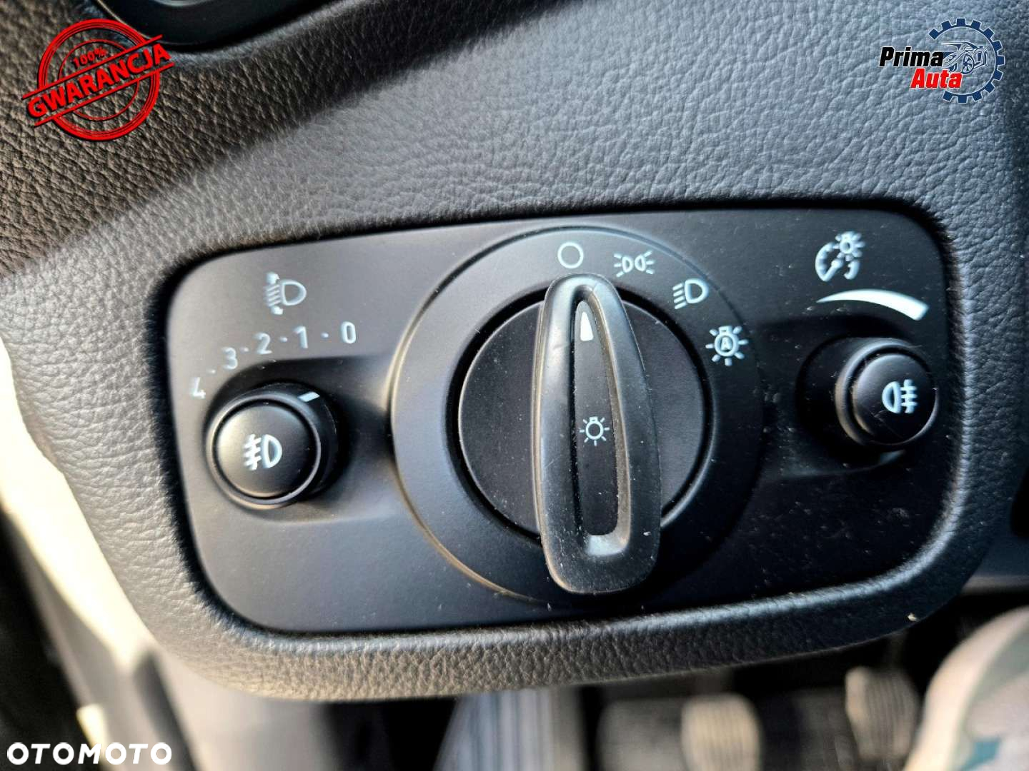 Ford Grand C-MAX - 19