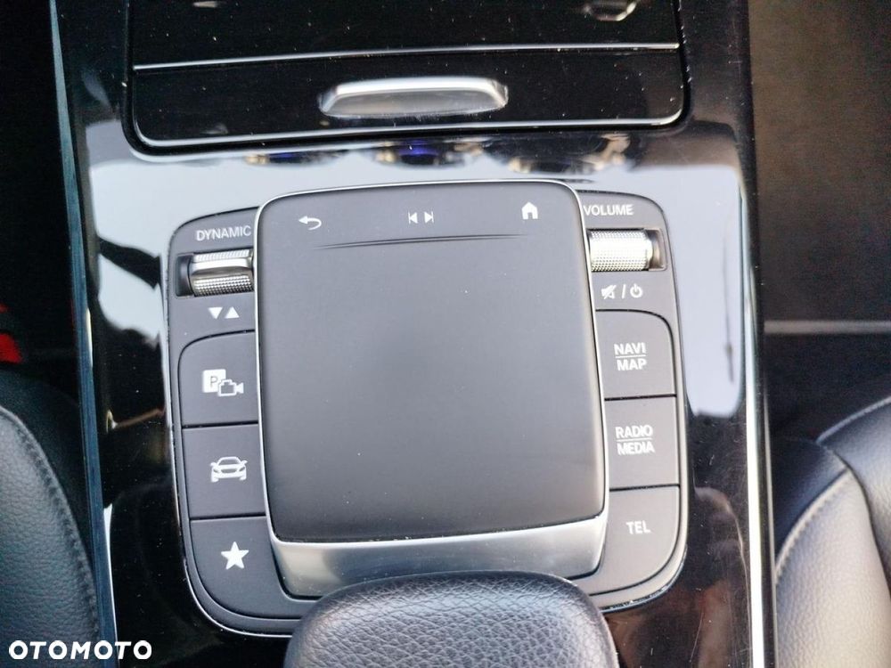 Mercedes-Benz CLA - 19