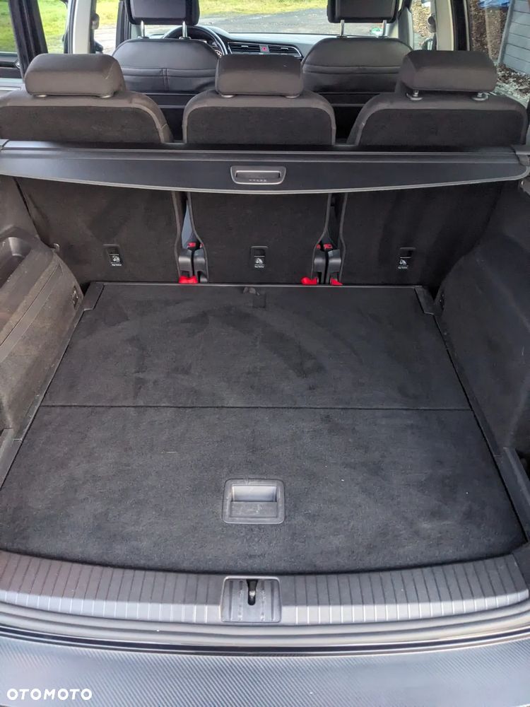 Volkswagen Touran 2.0 TDI BMT Highline DSG - 16