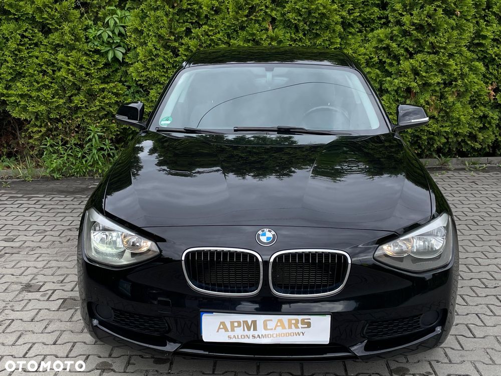 BMW Seria 1 114i Sport Line - 2