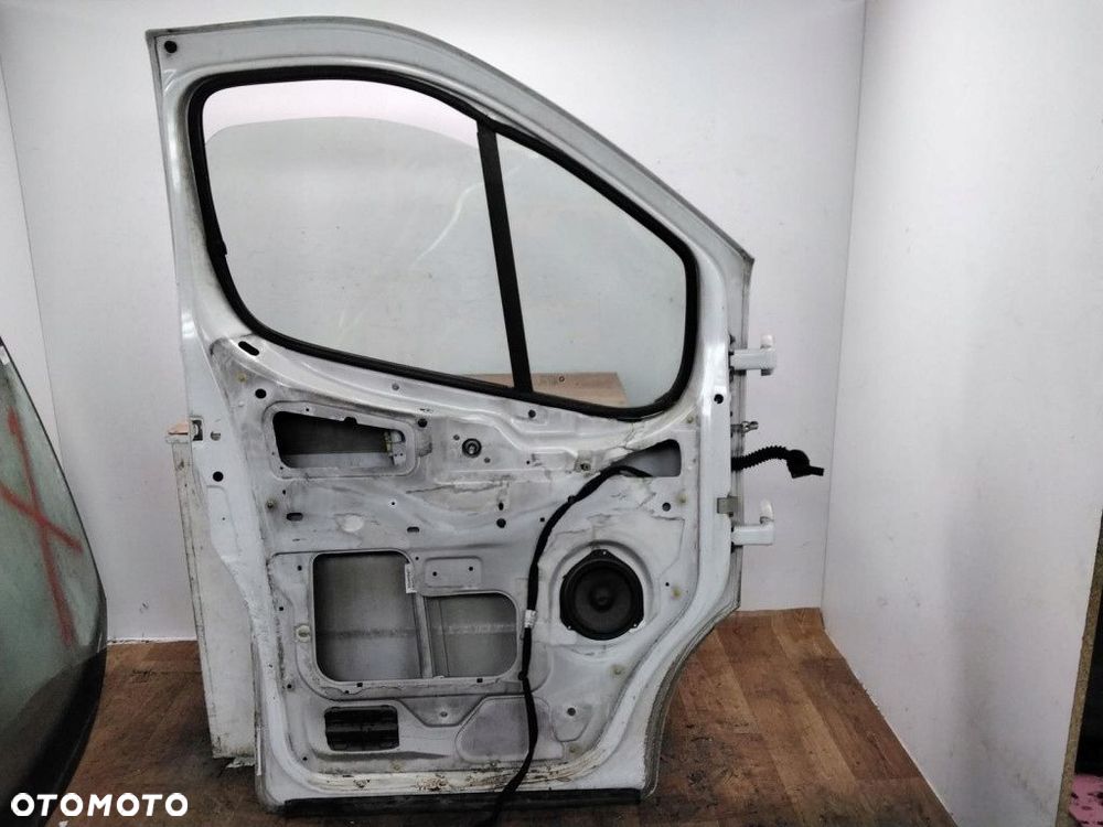renault trafic ii lift drzwi przednie lewe - 2